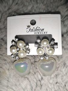 Earings White And Diamond