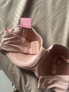 unused Voted Best Strapless Bra Ev