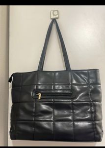 Fasttrack Black Handbag