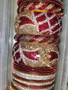 Stunning Red &amp; Gold Stone Bangles Set