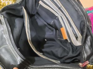 Chic Two-Tone Leather Handbag