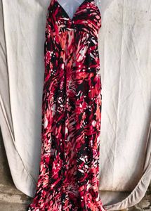 6529. Stunning Red &amp; Black Printed Maxi Dress