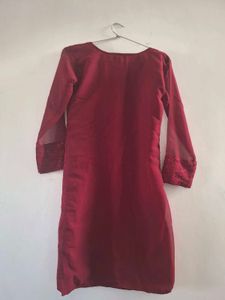Elegant Maroon Sequined Kurta
