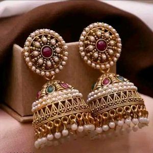 Modern Earrings &amp; Studs