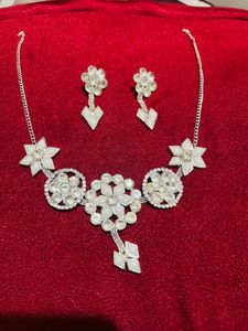 Branded American Diamond Necklace New With Tag😍
