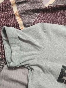 Grey "EINSIGHT" Graphic T-Shirt