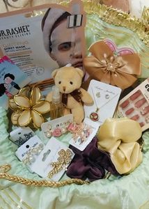 Premium Gift Set - Hair Accessories & More!
