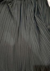 Black Pleated Midi Skirt