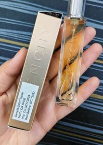 Givenchy Gentleman Society Eau de Parfum