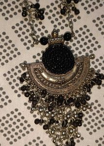 Elegant Black Beaded Necklace