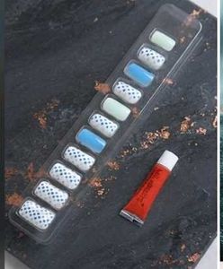 Cute Polka Dot Press-On Nails (12 PCS)