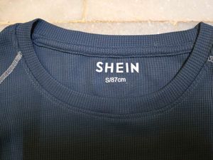 SHEIN Women's Dark Blue T-Shirt