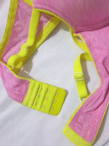 ‼️Price Drop‼️Florescent Pink Bra