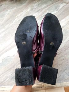 Chic Burgundy Patent Slingback Heels