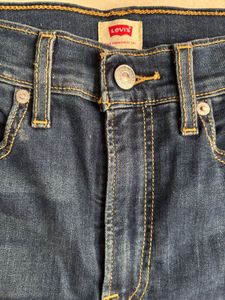 Levi's Dark Wash Jeans
