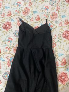 Elegant Black Tulle Midi Dress
