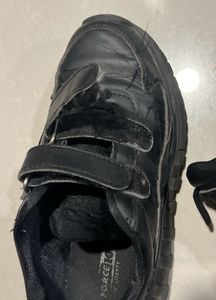 Unisex Liberty Black School Shoes Size 1