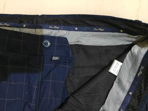 Men's Navy Blue Checked Trousers