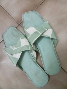 Light Blue Graphic Print Sliders