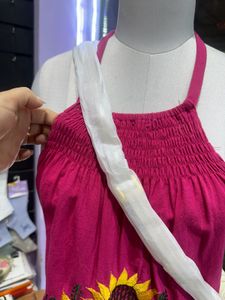 Sun Flower Embroidery Backless Dress