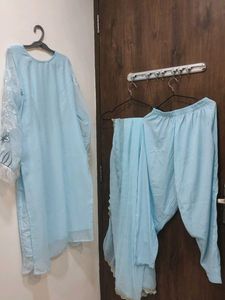 Embroidered Women's Kurta pant with dupatta set