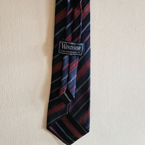 🆕️Geometric Pattern Tie