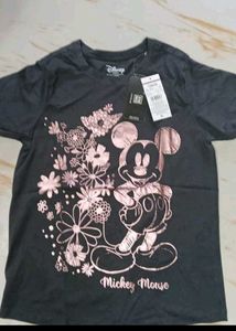 bust 32 new with tag