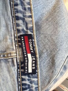 Tommy Hilfiger Light Wash Denim Jeans