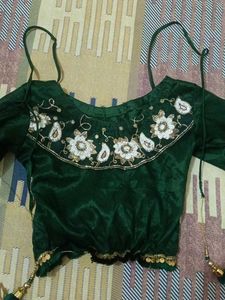 M size Lehnga choli with dupatta new