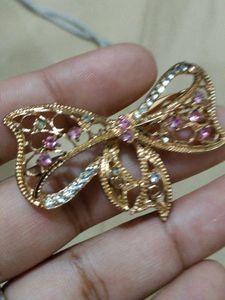 Hijabs broach.  Sparkling Bow Brooch with Pink and