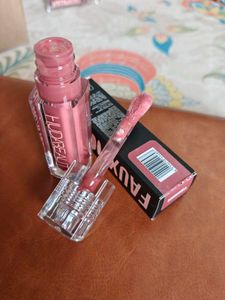 Huda Beauty Liquid Matte Lipstick - Bombshell