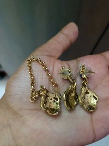 Y2k gold plated necklace ✨💙