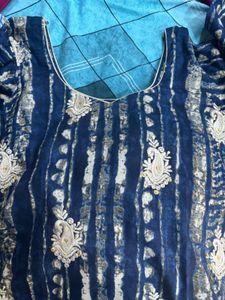 Ethnic Blue &amp; Beige Kurta Set with Shaded Dupatta