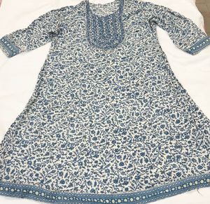 Blue &amp; White Printed Kurti