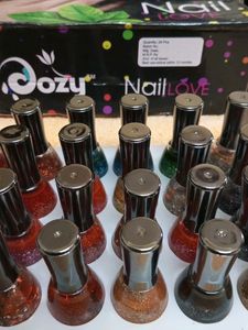 DOZY Nail Paint
