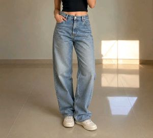 Light Wash High Waist Jeans