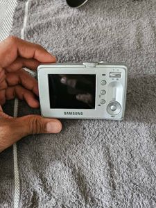 Samsung S73 Digital Camera