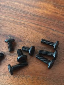 4 Set Of Screws- A Class Quality Top Notch