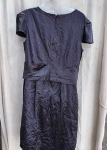 I. Elegant Purple Sheath Dress