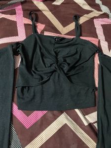 Stylish Black Cold Shoulder Top