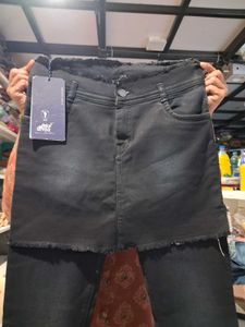 Stylish Black Denim Skirt Jeans 32