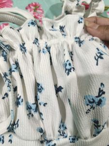 Floral Print Smocked Crop Top