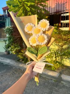 Handmade Crochet Daisy Bouquet