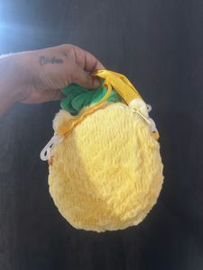 Cute Winnie the Pooh Plush Crossbody Bag