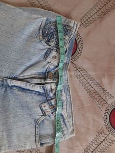 Women Capri