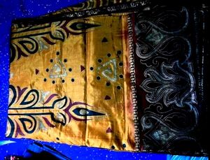 Beautiful 😍 Mustard Yellow With Meroon Silk Saree