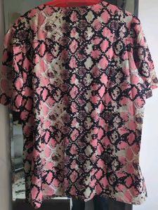 Stylish Pink Snake Print Top