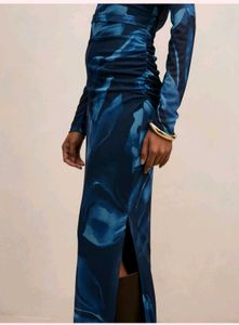 Elegant Blue Floral Sheath Dress