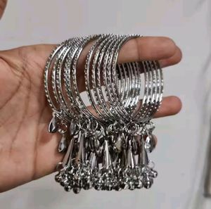 Metal Bangle Set  (Pack of 6)