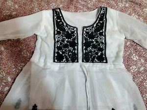 Short Kurti